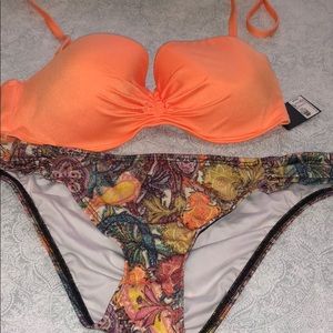 Bathing suit